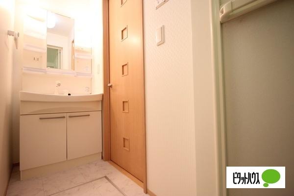 フェアリーテイル（102） 部屋画像