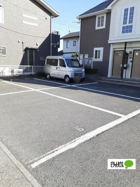 ペガサス（101） 駐車場