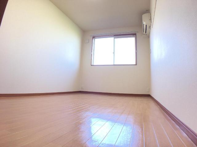レイク・ガーデン 部屋画像