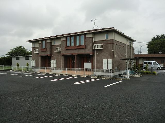 ライラック（101） 駐車場