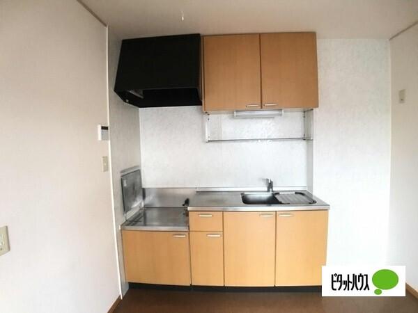 ポルトス元町　Ｃ（202） 部屋画像
