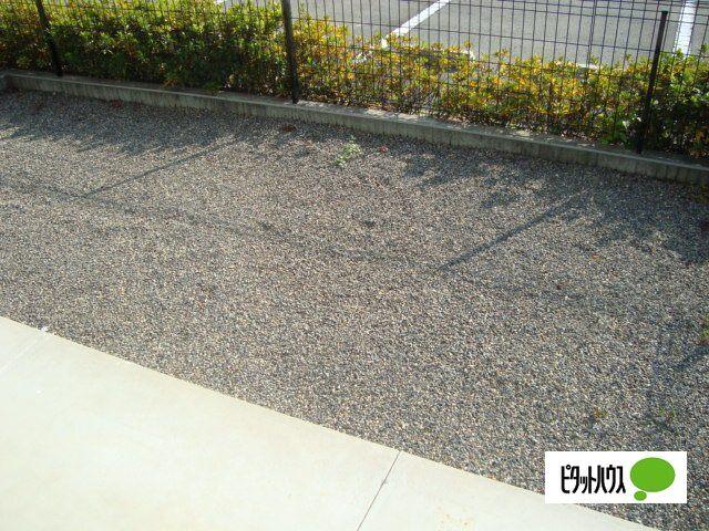 エスポアールＫ 庭