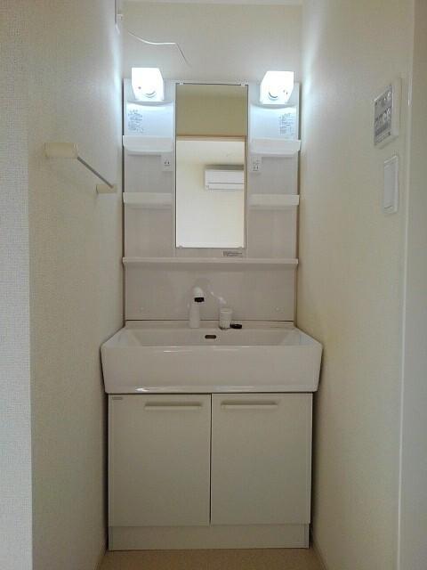 ジョニーズ　ガーデン（104） 洗面