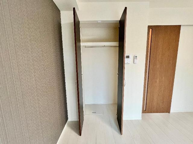 ブルゴーニュ 部屋画像