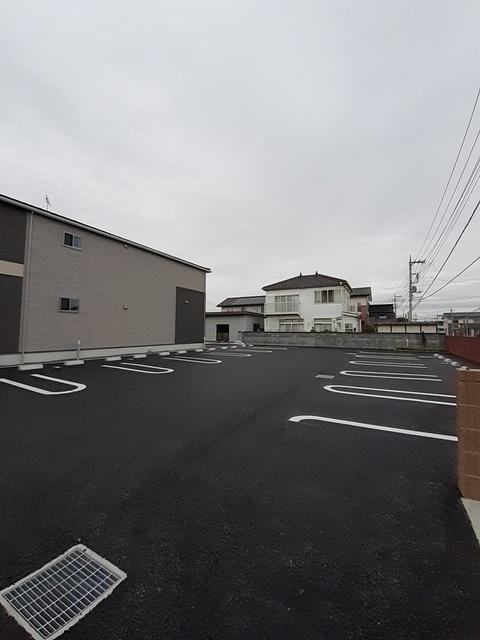 ステラノート（102） 駐車場