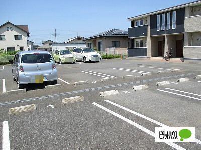 グレイスＡ（101） 駐車場