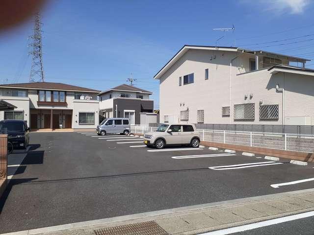メゾンけやきＡ（103） 駐車場