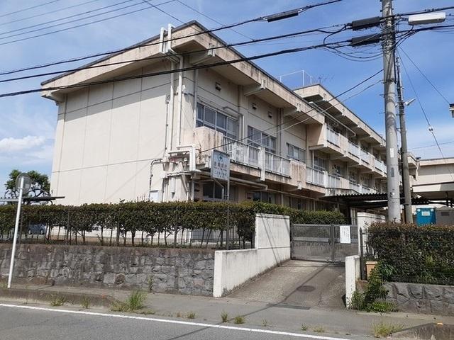 前橋市立二之宮小学校：850m