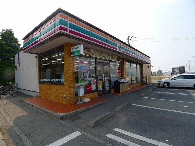 セブンイレブン 新野町店：2300m