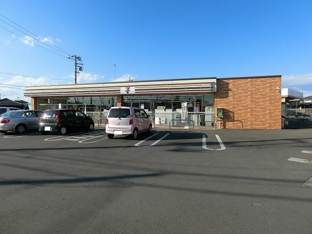 セブンイレブン太田市由良町店：500m
