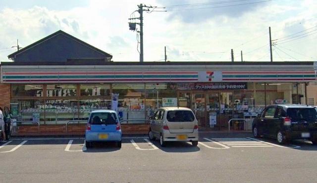 セブンイレブン伊勢崎羽黒台店：260m