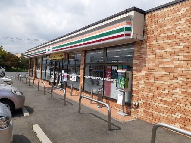 セブンイレブン大胡樋越店：950m