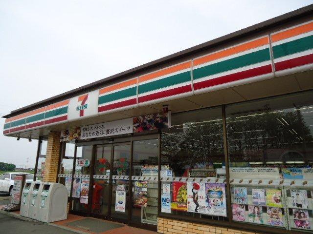 セブンイレブン太田市新田木崎店：782m