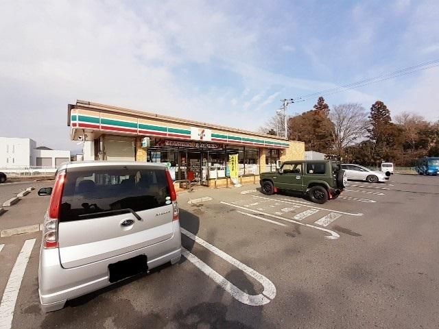 セブンイレブン伊勢崎波志江東店：650m