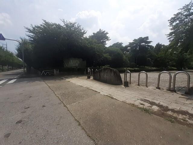 華蔵寺公園：140m