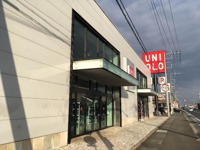 ユニクロ伊勢崎店：784m
