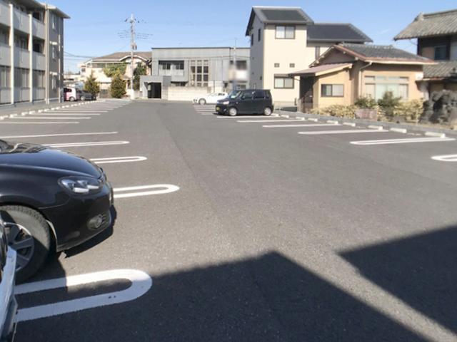 グラン コンフォート（110） 駐車場