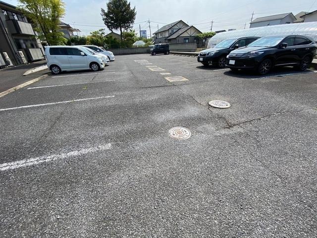 ポルトス元町　Ｂ（202） 駐車場