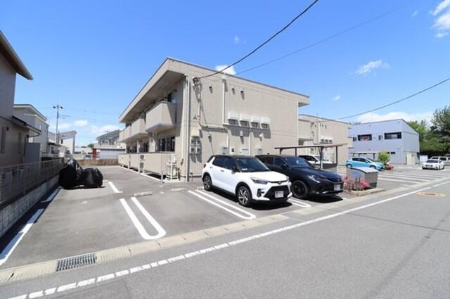 コンフォートレジデンス　Ａ（103） 駐車場