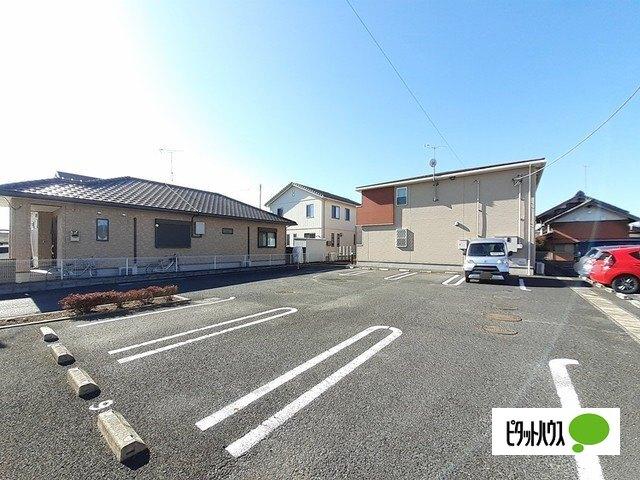 エクセレント・レジデンスＡ（201） 駐車場