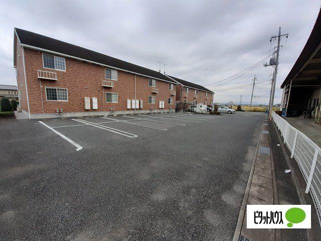 サンリット　Ⅰ（104） 駐車場