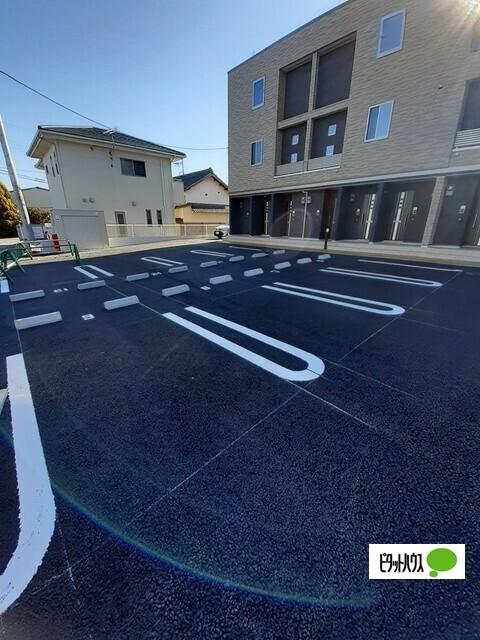 エル　ドラード　エボ（304） 駐車場