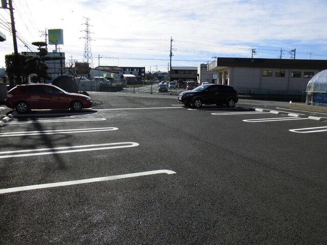 連取ハウス（101） 駐車場