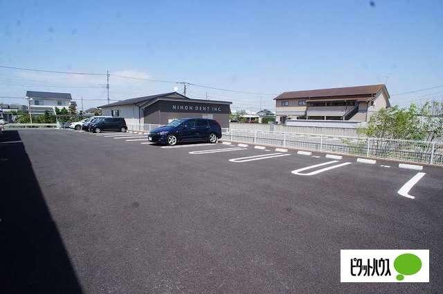 グレイス　Ⅱ（202） 駐車場