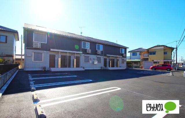 グランツ（102） 駐車場