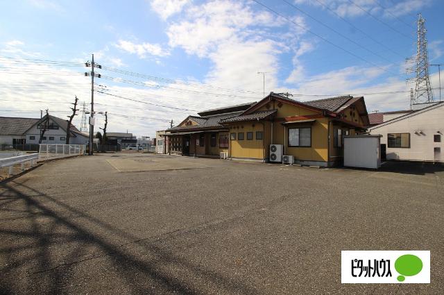 連取町貸店舗（1） 駐車場