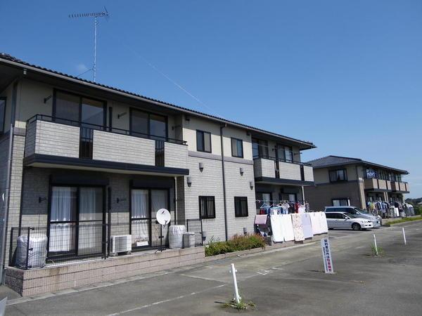 ファミーユA 物件画像