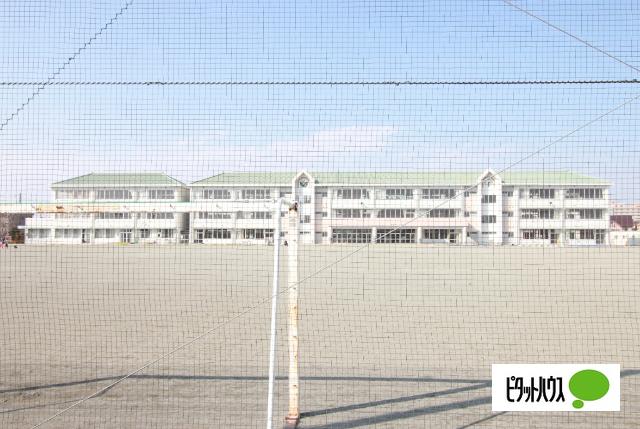 伊勢崎市立宮郷第二小学校：1461m