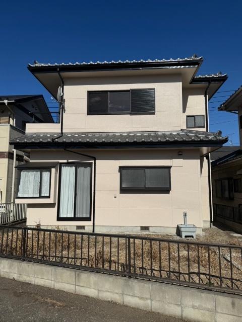 外壁塗装済！フルリフォームで窓も増設しています！