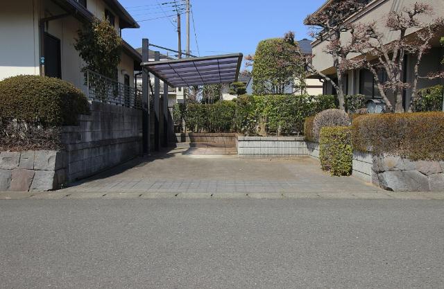 田中島町中古戸建 駐車場