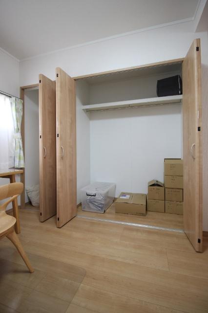 連取町中古戸建 収納