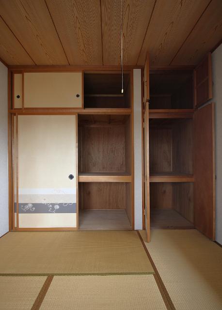 連取町中古戸建 収納