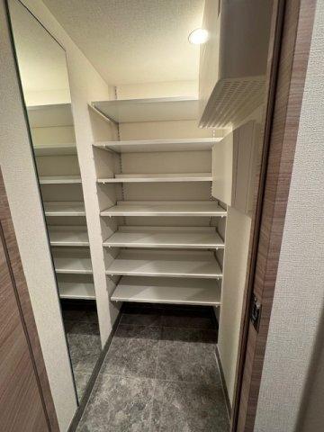 リーラ品川戸越（902） 収納