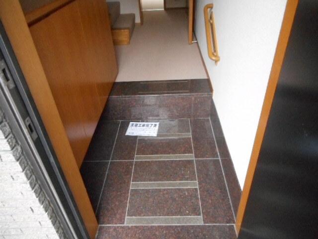 タウンハウス等々力 玄関