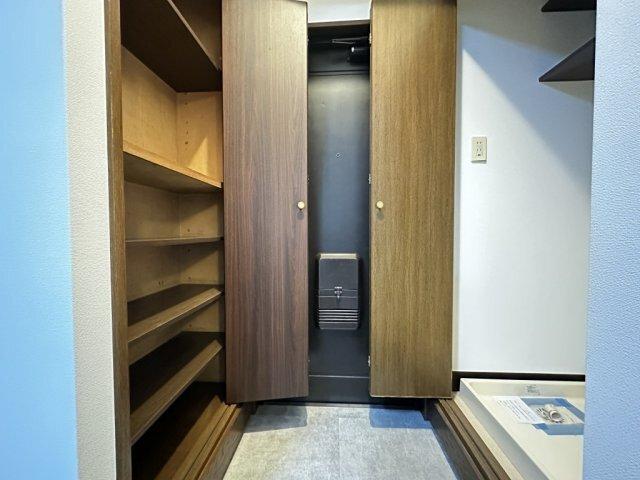 アーバンコートタムラ（303） 玄関