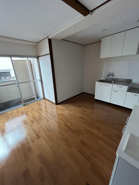 鯨岡マンション リビング