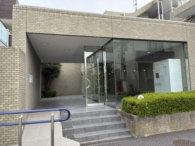 ランテルナ山王（305） エントランス