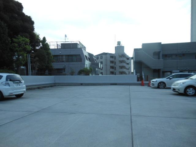 K.S.T.BLD（401） 駐車場