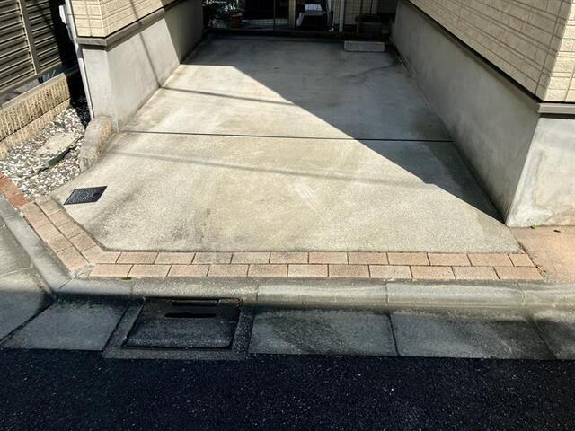 西大井戸建（1） 駐車場