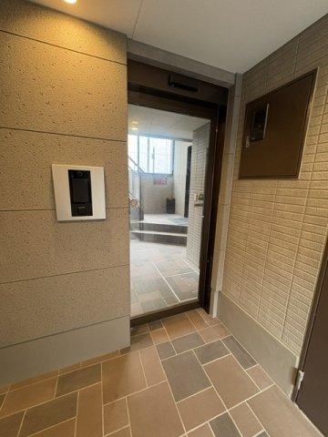 品川区平塚マンション エントランス