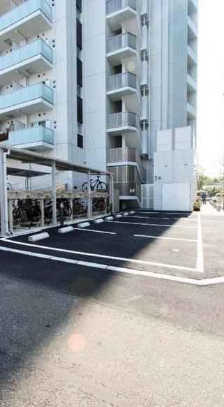 エミネンス高輪台（507） 駐車場