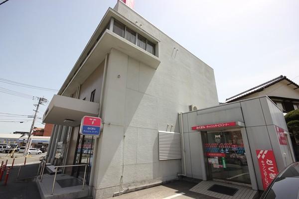 徳島大正銀行南昭和町支店：2438m