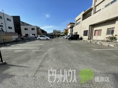 ポラリス庄屋 駐車場