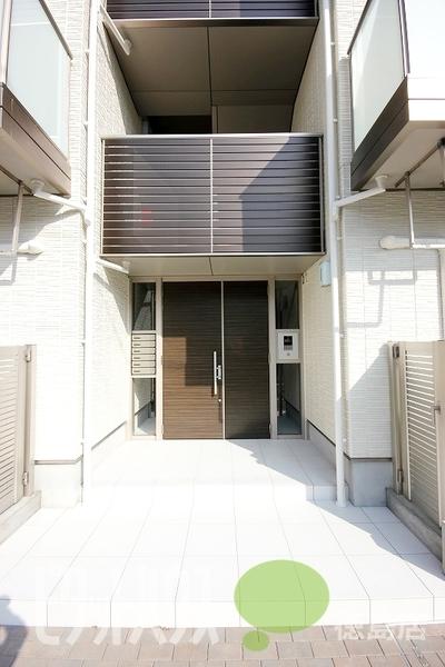 徳島市新蔵町マンション エントランス