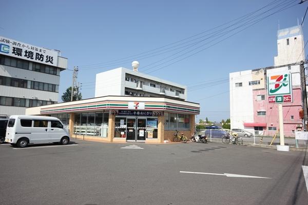 セブンイレブン徳島鮎喰町店：449m