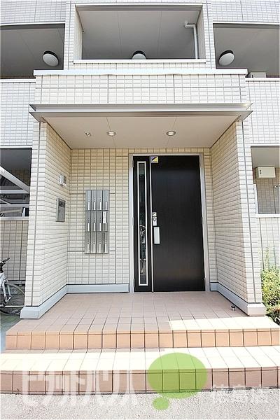 徳島市住吉アパート エントランス